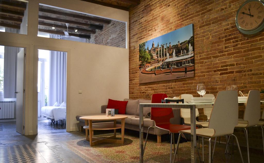 Happy People Plaza Espana Apartments Barcelona Ruang foto