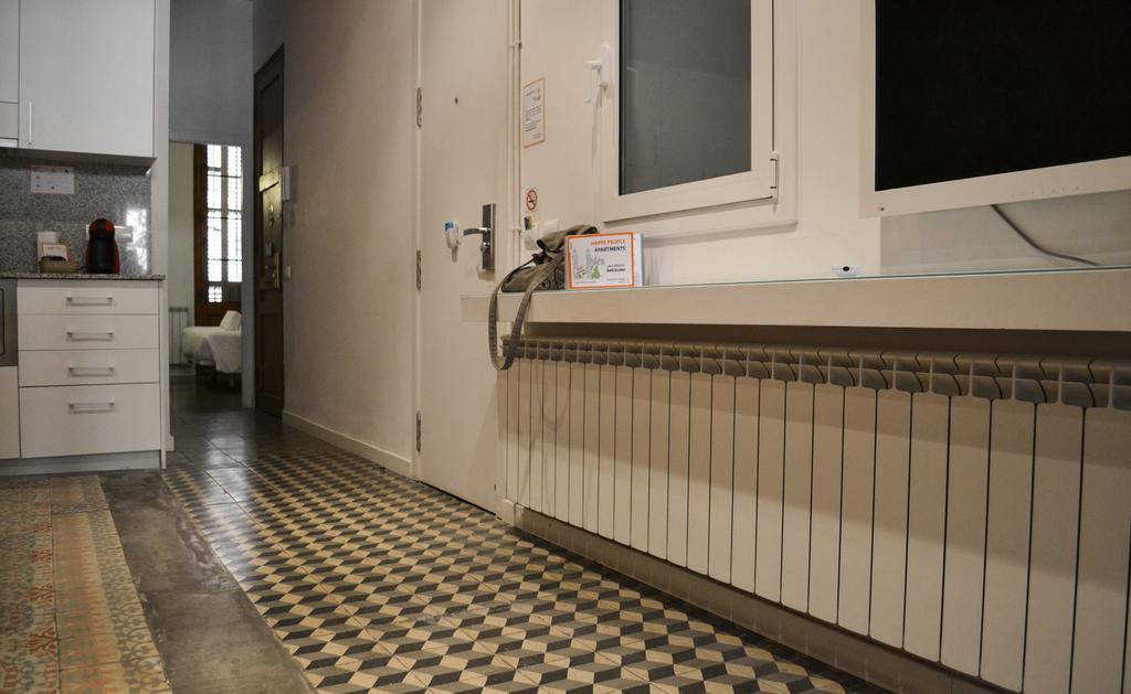 Happy People Plaza Espana Apartments Barcelona Ruang foto