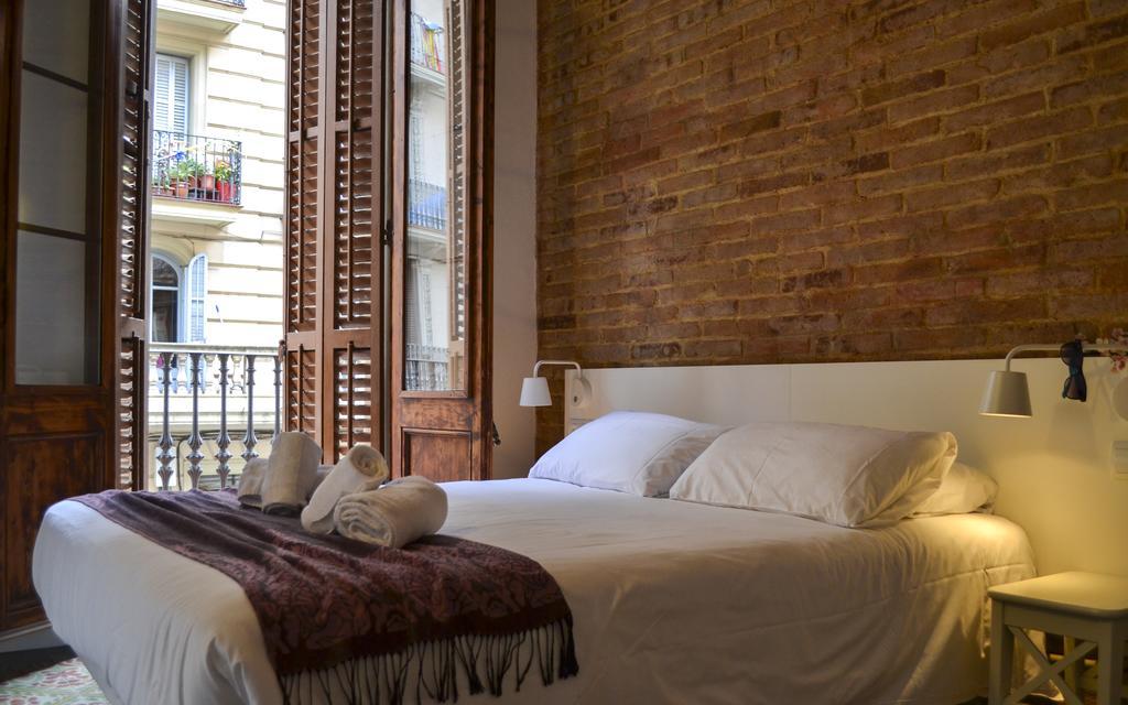 Happy People Plaza Espana Apartments Barcelona Ruang foto
